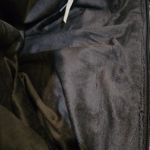 Marc Jacobs Black Quilted Laptop Bag - Picture 9 of 9